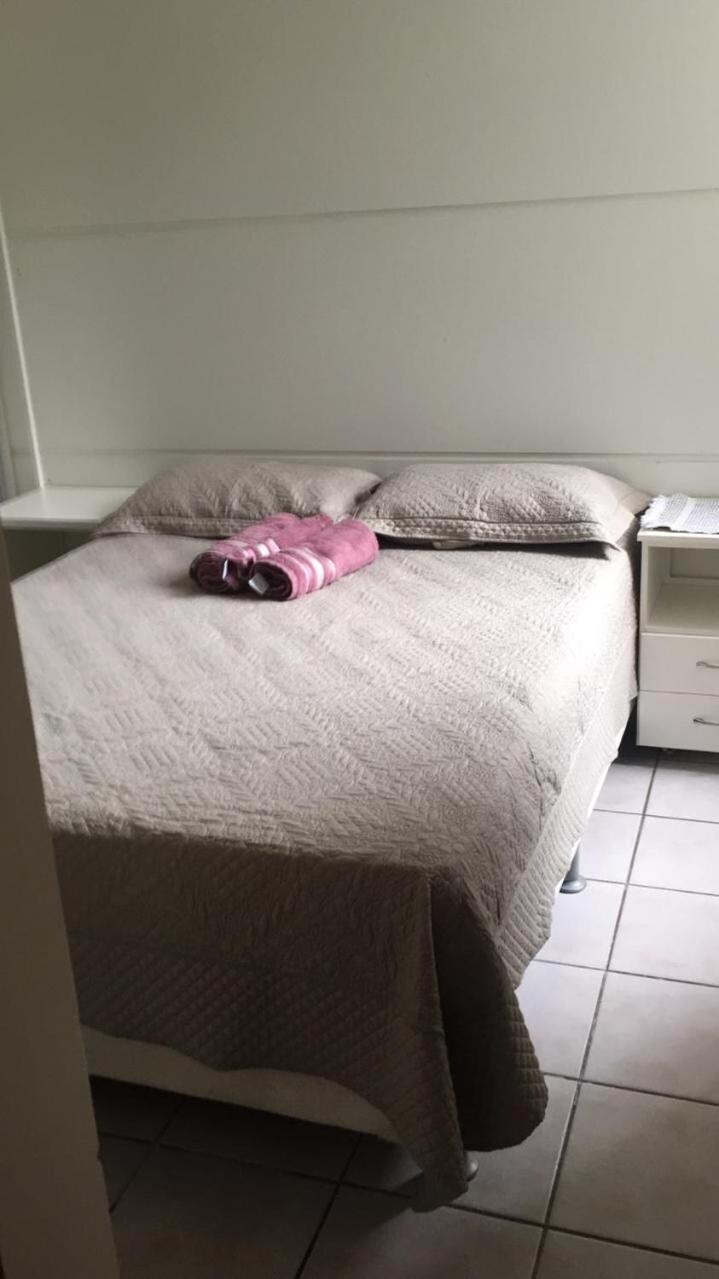 Ap Tres Quartos Com Mobiliado Em Jardim Camburi Es Apartamento Vitória
