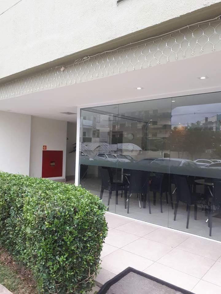 Ap Tres Quartos Com Mobiliado Em Jardim Camburi Es Apartamento