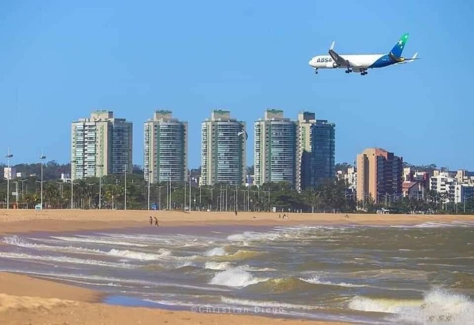 Apartamento Ap Tres Quartos Com Mobiliado Em Jardim Camburi Es