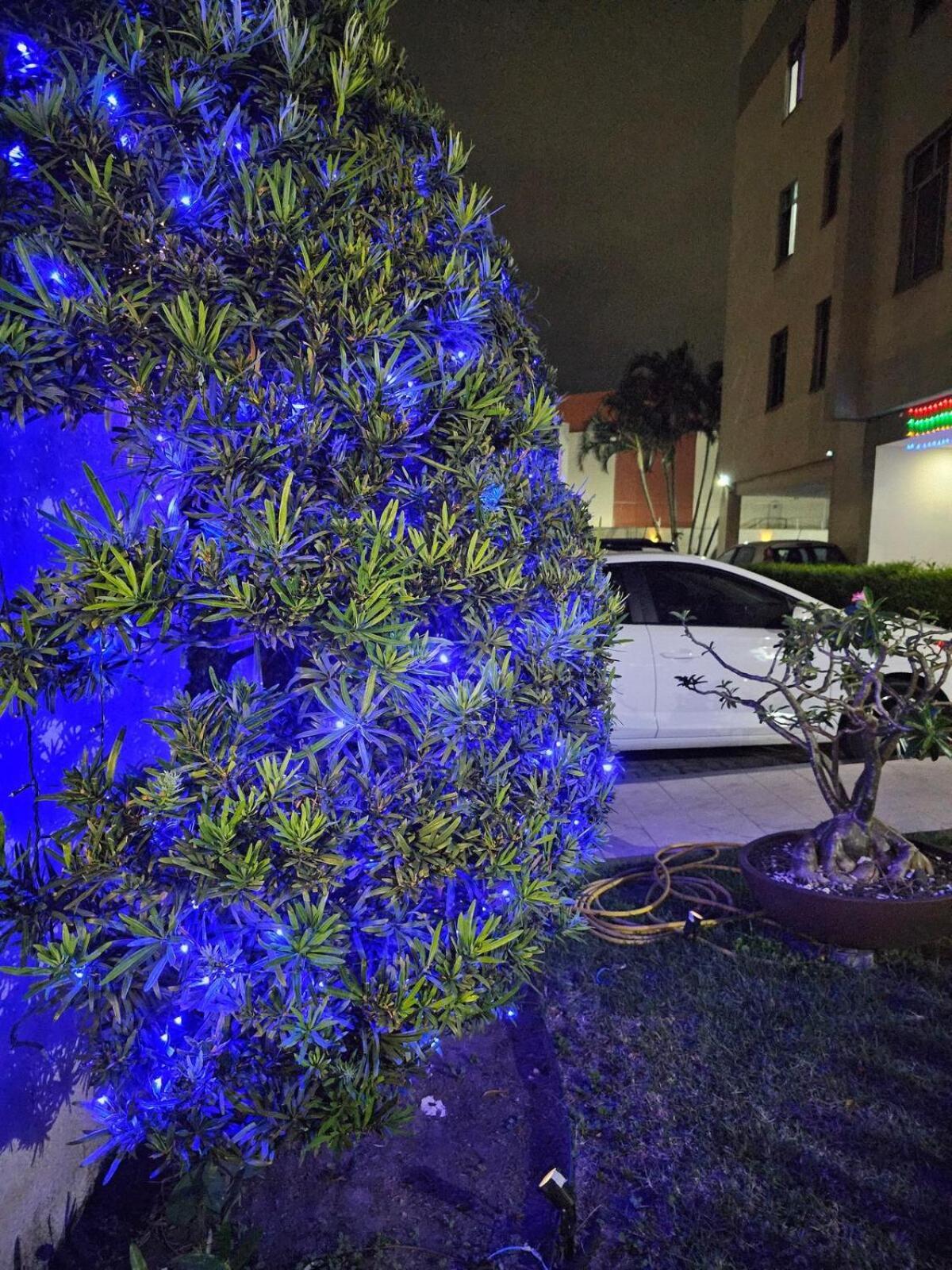 Ap Tres Quartos Com Mobiliado Em Jardim Camburi Es Apartamento Vitória
