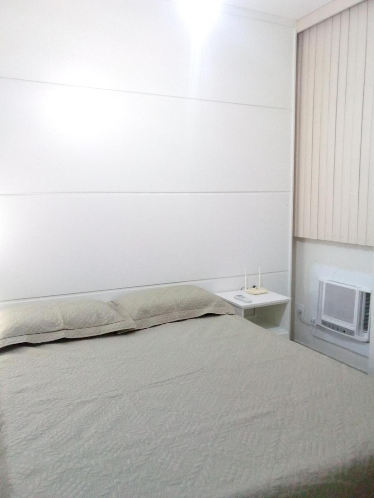 Apartamento Ap Tres Quartos Com Mobiliado Em Jardim Camburi Es Vitória